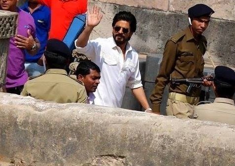 Raees Movie Poster