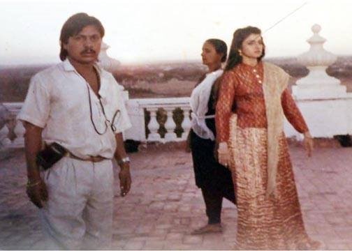 Ghar Aaya Mera Pardesi Movie Poster