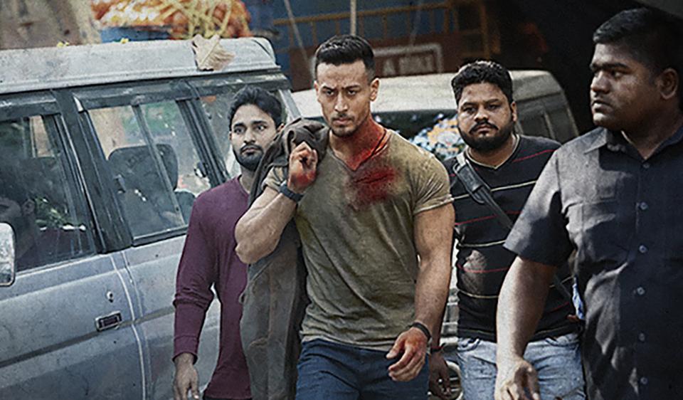 Baaghi 2 (2018) First Look Poster