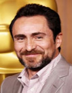 Demián Bichir