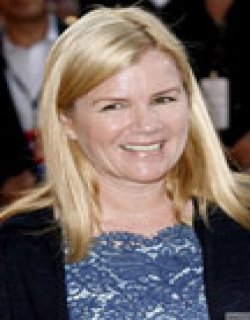 Mare Winningham