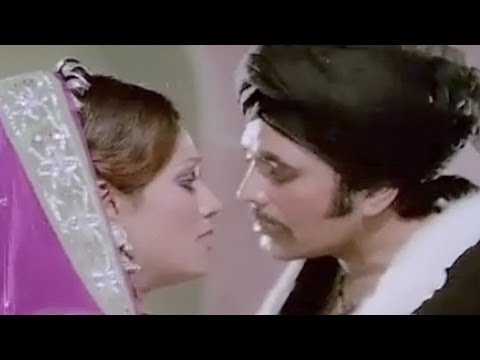 Jhumka Jhulale Chahe Ghungta Utale - Asha Bhosle, Goraa Song 