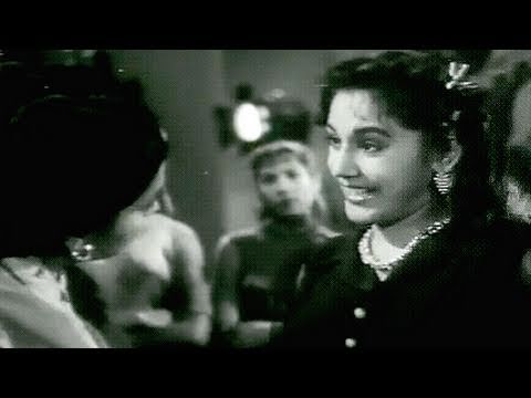 Hum Sab Chor Hai Scene 5/16 - Girls sing for Shammi Kapoor