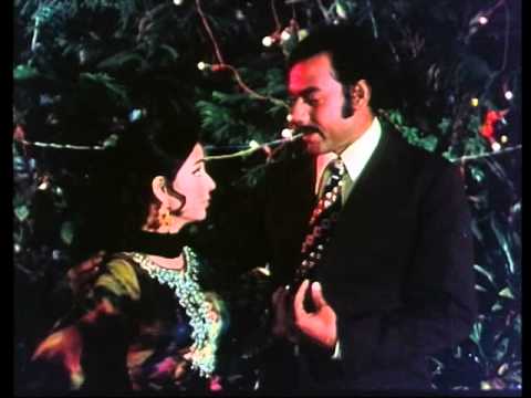Sabse Bada Rupaiya - 4/14 - Bollywood Movie - Vinod Mehra & Mahmood 