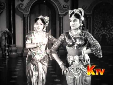 Tamil Movie Song - Vanjikottai Vaaliban - Kannum Kannum Kalandhu (Hit Song from 1958)