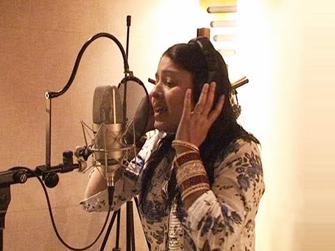 Sunidhi Chauhan records song 'Reshma Ki Jawani'