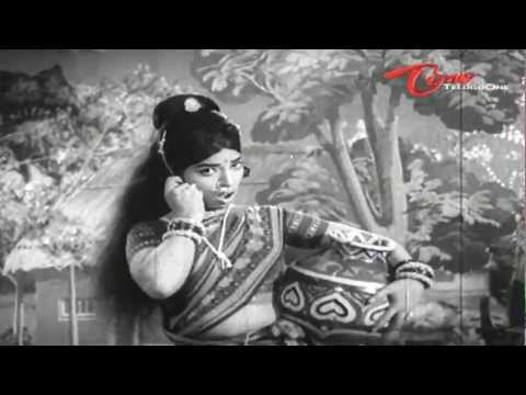 Mooga Prema Songs - Naaguleti Vaagulona Kadava Munchabotunte - Sobhan Babu - Vanisri - 02