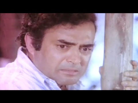 Sanjeev Kumar in emotional scene - Devta