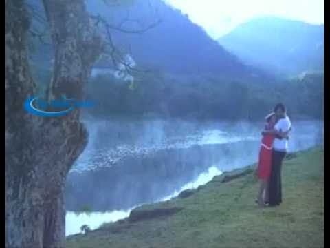 Tamil Movie Song - Pudhu Kavithai - Vellai Pura Ondru Yenguthu Kaiyil Varaamale