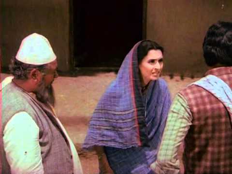 Saudagar - Sabar Karo Miyan - Amitabh Bachchan, Nutan & Padma Khanna - Bollywood Romantic Scenes