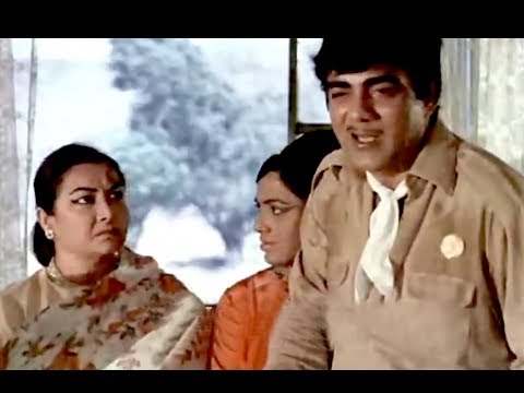 Bombay To Goa Funny Scenes - Mehmood Falls From The Bus