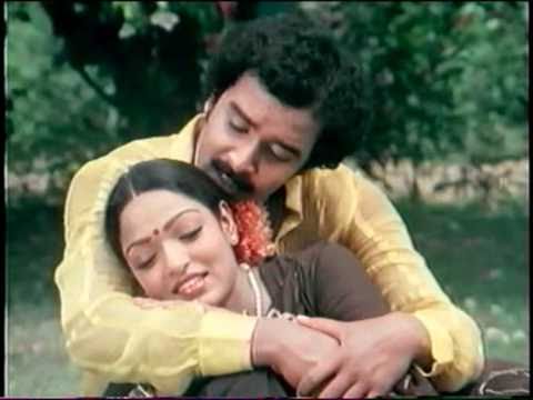 Movie Song - Nadodi Raja - Sandhana Punnagai Sindhiya Kannigai