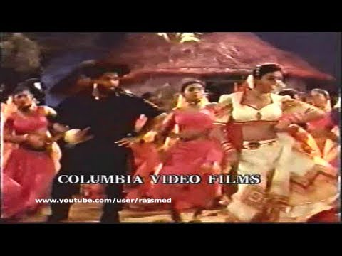 Tamil Movie Song - Asuran - Chakku Chakku Vathikuchi Sattunuthaan Pathikichu Oyile Oyile