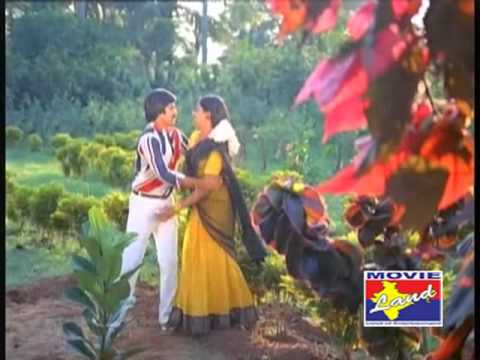 Tamil Movie Song - Karimedu Karuvaayan - Aaha Silukku Thaavani Kaathula Parakkuthu