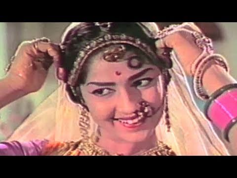 Payal Ki Jhankar - Scene 15/18