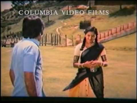 Tamil Movie Song - Thaaikku Oru Thaalaattu - Kadhala Kadhala Kangalal Ennai Theendu